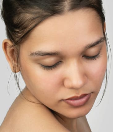 Binsina Laser Clinic - Laser Genesis 4